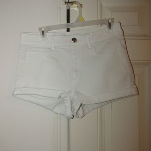 *SOLD*American eagle shorts
